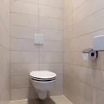 Boerderij Met Binnenzwembad & Wellness - 10 Personen *