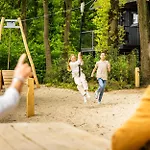 Boerderij Met Binnenzwembad & Wellness - 10 Personen