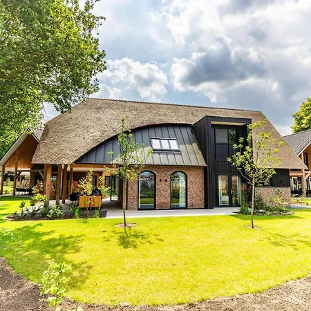 Boerderij Met Binnenzwembad & Wellness - 10 Personen Villa *