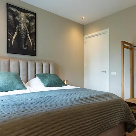 Villa Boerderij Met Binnenzwembad & Wellness - 10 Personen