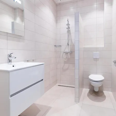 Boerderij Met Binnenzwembad & Wellness - 10 Personen 别墅 *