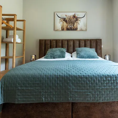 Boerderij Met Binnenzwembad & Wellness - 10 Personen 别墅 *