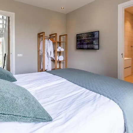 Boerderij Met Binnenzwembad & Wellness - 10 Personen Wekerom