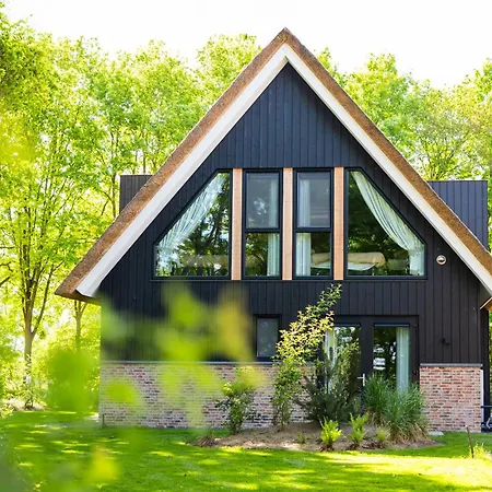 Boerderij Met Binnenzwembad & Wellness - 10 Personen * Wekerom