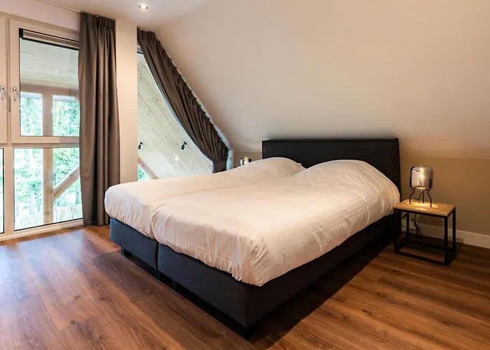 Willa Boerderij Met Binnenzwembad & Wellness - 10 Personen