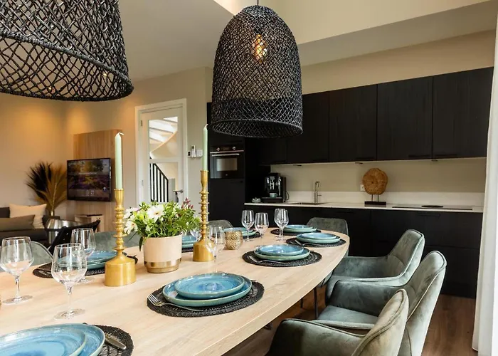 Boerderij Met Binnenzwembad & Wellness - 10 Personen * Wekerom