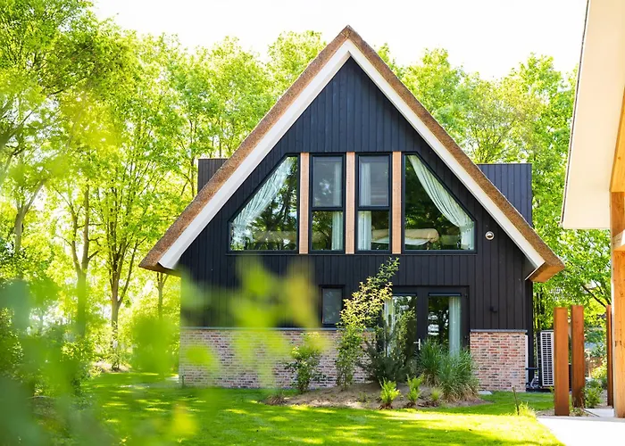 Boerderij Met Binnenzwembad & Wellness - 10 Personen * Wekerom