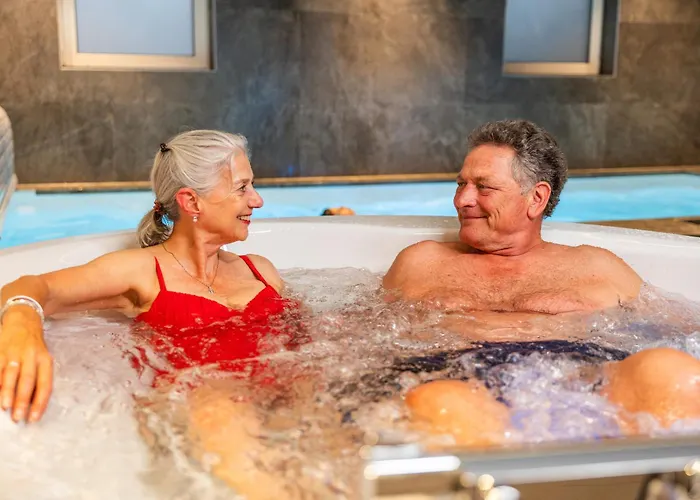 Willa Boerderij Met Binnenzwembad & Wellness - 10 Personen