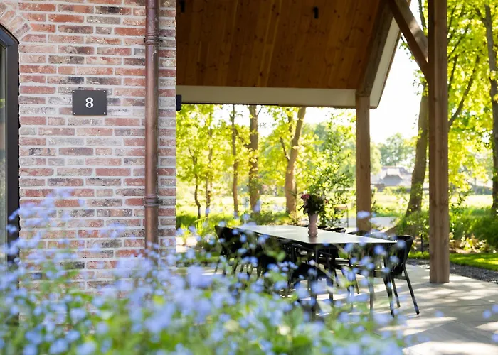 Boerderij Met Binnenzwembad & Wellness - 10 Personen *