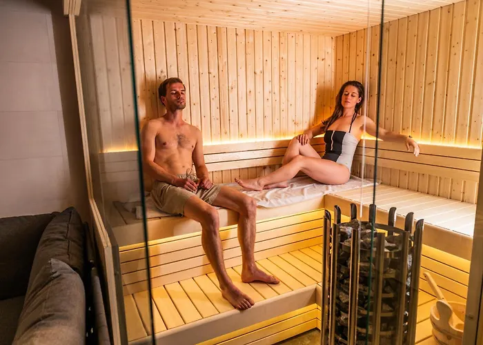 Boerderij Met Binnenzwembad & Wellness - 10 Personen Willa Wekerom