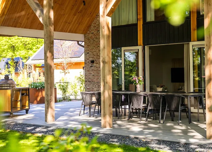 Willa Boerderij Met Binnenzwembad & Wellness - 10 Personen