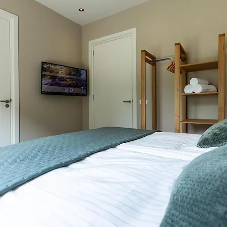 Villa Boerderij Met Binnenzwembad & Wellness - 10 Personen Wekerom